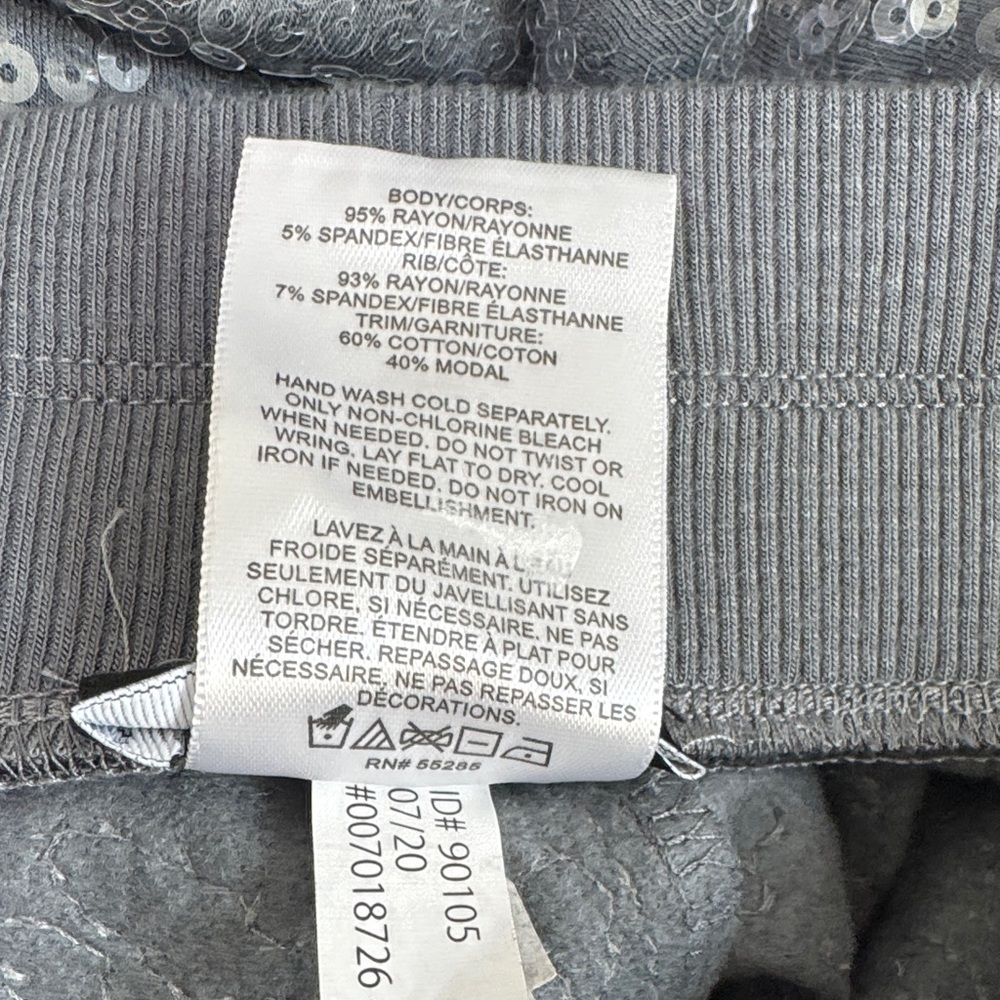 Express Gray sequin Knit pants size XS/TP - Picture 6 of 6
